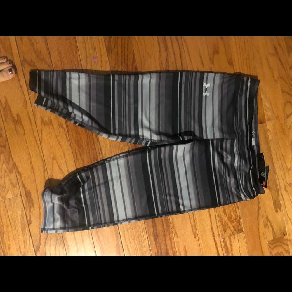 Under Armour Girls XL Capris